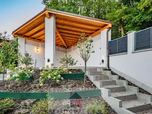 Prodej kanceláře, Praha - Komořany, Pod lesem, 440 m2