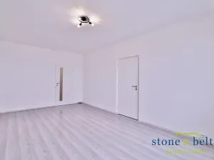 Pronájem bytu 3+1, Praha - Záběhlice, Chmelová, 72 m2