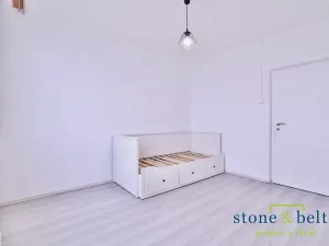 Pronájem bytu 3+1, Praha - Záběhlice, Chmelová, 72 m2