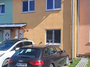 Prodej rodinného domu, Dobročovice, 120 m2