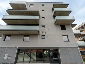 Pronájem bytu 2+kk, Praha - Prosek, Čakovická, 43 m2