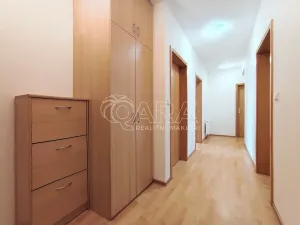 Pronájem bytu 3+kk, Roztoky, Jungmannova, 87 m2