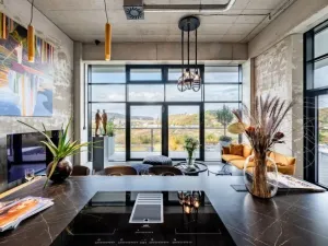 Prodej bytu 1+kk, Praha - Modřany, Československého exilu, 93 m2