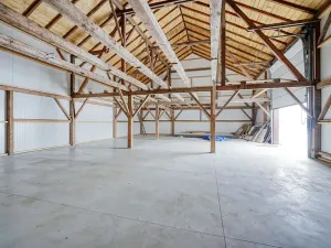 Prodej obchodního prostoru, Furth im Wald, Německo, 584 m2