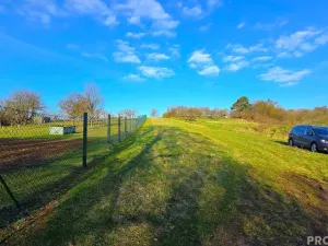 Prodej zahrady, Vyškov, 558 m2