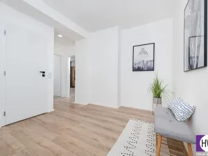 Prodej bytu 3+kk, Praha, Černokostelecká, 61 m2