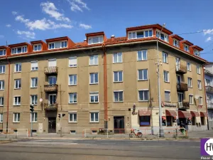 Prodej bytu 3+kk, Praha, Černokostelecká, 61 m2