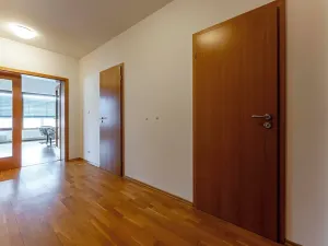 Pronájem bytu 3+kk, Praha - Vokovice, Tibetská, 106 m2
