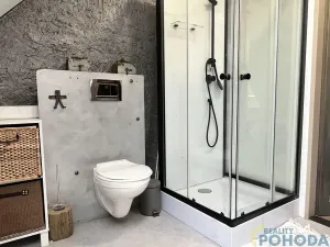 Pronájem bytu 2+kk, Holice, Hradecká, 54 m2