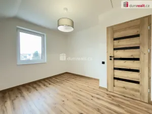Prodej rodinného domu, Velká Jesenice, 160 m2