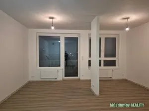 Pronájem bytu 1+kk, Praha - Dolní Měcholupy, Honzíkova, 41 m2