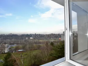 Pronájem bytu 1+1, Praha - Hloubětín, Kukelská, 43 m2