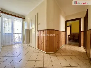 Prodej bytu 3+1, Ostrov, Klínovecká, 85 m2