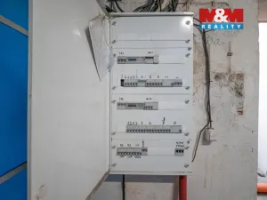 Pronájem výrobních prostor, Orlová - Poruba, Nádražní, 821 m2