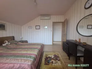 Pronájem rodinného domu, Praha - Ďáblice, Markvartická, 280 m2