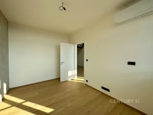 Prodej bytu 4+kk, Praha - Vysočany, Kolbenova, 90 m2