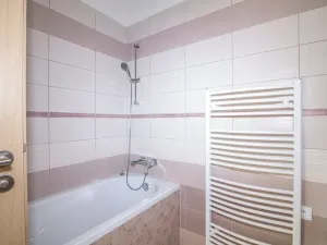 Prodej bytu 2+kk, Mariánské Lázně, Ruská, 60 m2