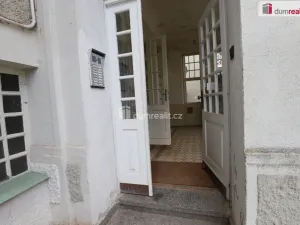 Prodej bytu 2+kk, Karlovy Vary, Krále Jiřího, 65 m2