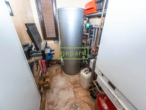 Prodej rodinného domu, Braškov, Akátová, 446 m2