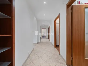 Prodej rodinného domu, Sluštice, 337 m2