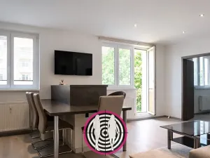 Pronájem bytu 2+kk, Praha - Vršovice, Jerevanská, 62 m2