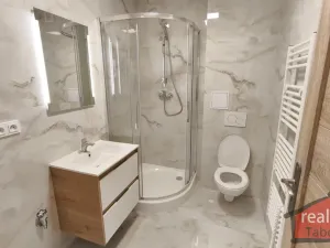 Prodej bytu 2+kk, Nupaky, Nupacká, 42 m2