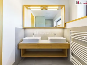 Prodej rodinného domu, Praha - Libuš, V Hrobech, 286 m2