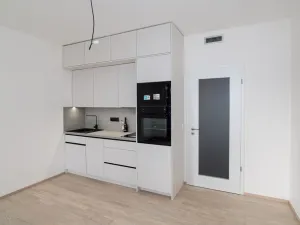 Pronájem bytu 1+kk, Praha - Modřany, Mezi vodami, 39 m2