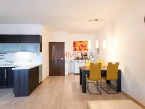 Prodej bytu 3+kk, Hustopeče, U Větrolamu, 90 m2