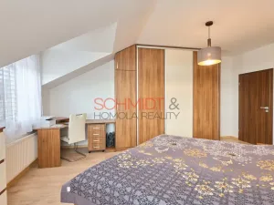 Prodej bytu 3+kk, Hustopeče, U Větrolamu, 90 m2