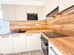 Pronájem bytu 2+kk, Znojmo, Vančurova, 48 m2