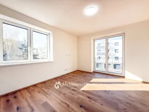 Pronájem bytu 2+kk, Znojmo, Vančurova, 48 m2