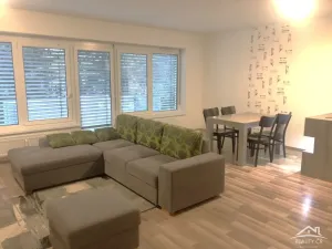 Pronájem bytu 3+kk, Jihlava, Demlova, 86 m2