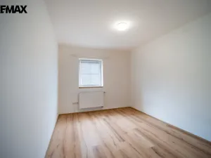 Prodej rodinného domu, Praha - Hloubětín, Poděbradská, 188 m2