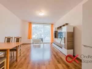 Pronájem bytu 2+kk, Říčany, Na Fialce, 66 m2