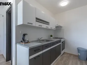 Pronájem bytu 1+1, Meziboří, Májová, 33 m2