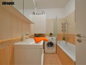 Pronájem bytu 2+1, Praha - Přední Kopanina, Do roklí, 96 m2