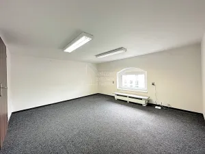 Pronájem kanceláře, Praha - Karlín, Thámova, 17 m2