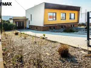 Prodej rodinného domu, Šumná, 200 m2