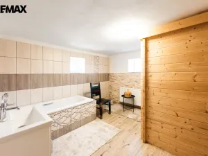 Prodej rodinného domu, Šumná, 200 m2