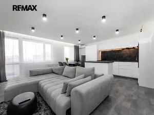 Prodej bytu 3+kk, Praha - Horní Měcholupy, Livornská, 73 m2