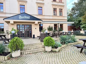 Pronájem restaurace, Praha - Dejvice, Na Kocínce, 350 m2