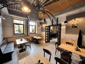 Pronájem restaurace, Praha - Dejvice, Na Kocínce, 350 m2