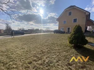 Pronájem bytu 4+kk, Lochenice, 115 m2