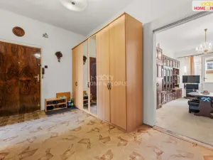 Prodej bytu 3+1, Říčany, Olivova, 92 m2