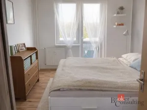 Pronájem bytu 2+kk, Hradec Králové - Kukleny, Pražská třída, 47 m2