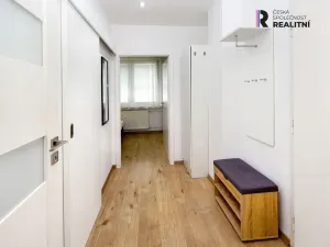 Pronájem bytu 2+kk, Zlín, Javorová, 34 m2