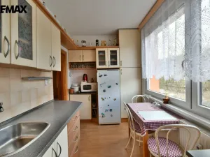 Prodej bytu 2+1, Velké Poříčí, Na Škvárovně, 44 m2