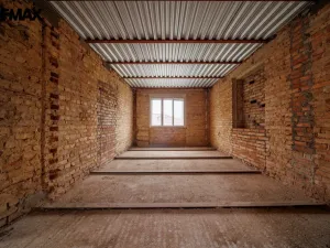 Prodej rodinného domu, Karlovy Vary, Fügnerova, 474 m2