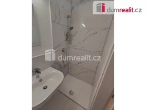 Pronájem obchodního prostoru, Praha - Smíchov, Plzeňská, 37 m2
